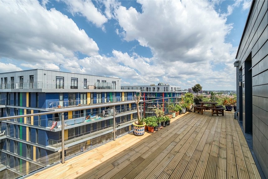 for sale hatton road london 50843 - Gibbs Gillespie