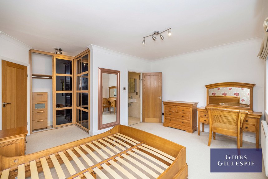 let agreed carew road london 50890 - Gibbs Gillespie