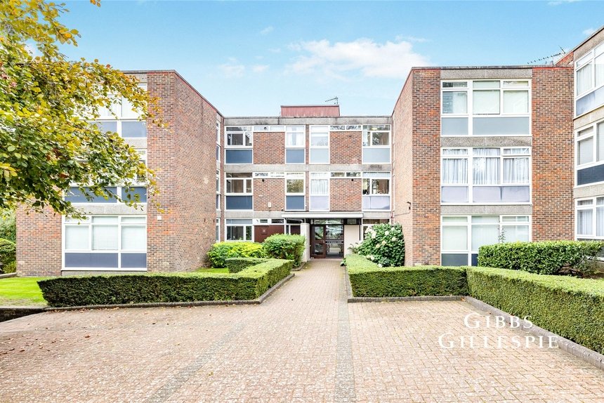 for sale colman court london 51277 - Gibbs Gillespie