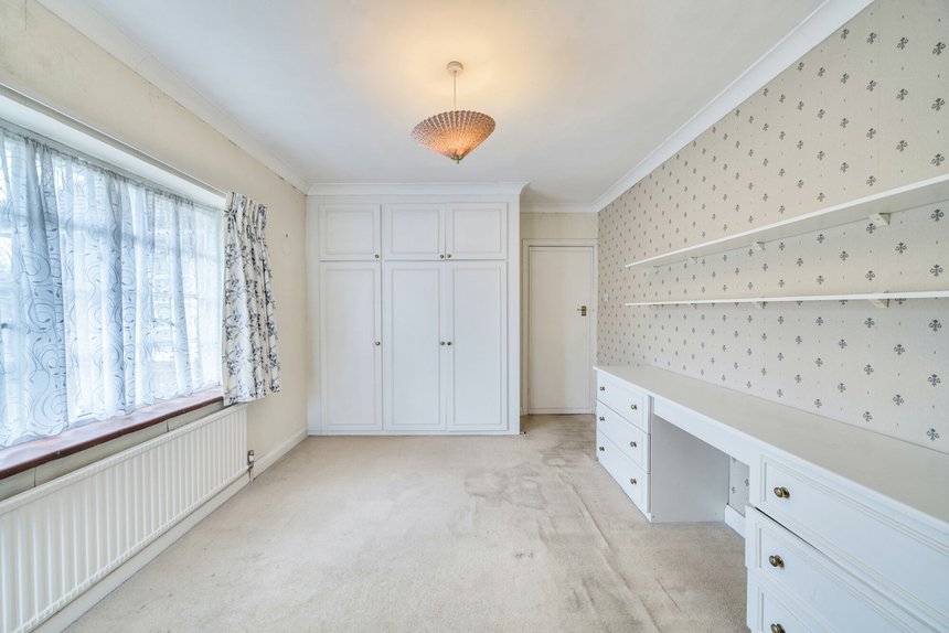 under offer milton road london 51298 - Gibbs Gillespie