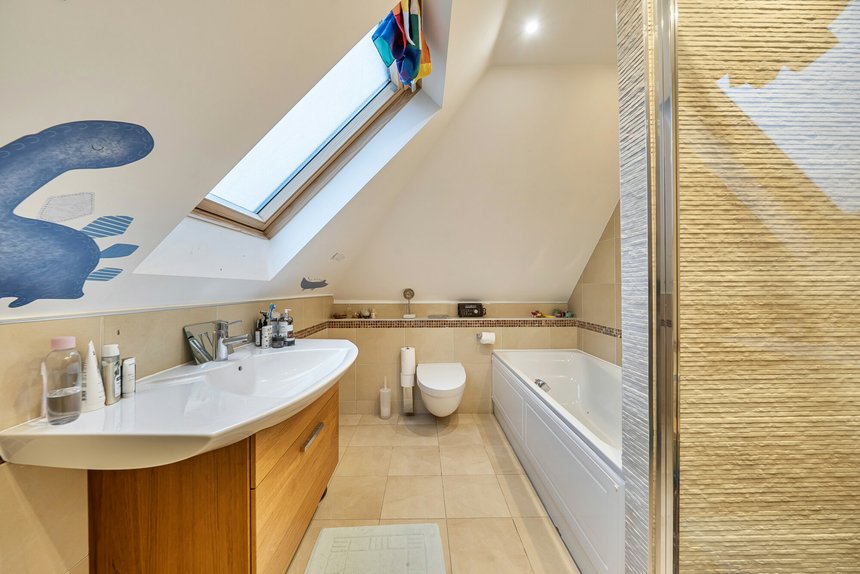 for sale gatehill road london 51317 - Gibbs Gillespie