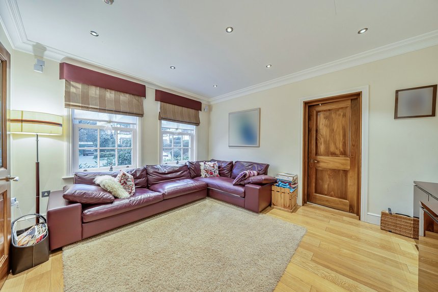 for sale gatehill road london 51317 - Gibbs Gillespie
