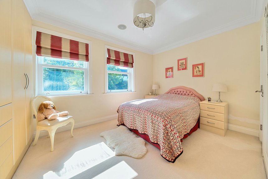 for sale gatehill road london 51317 - Gibbs Gillespie