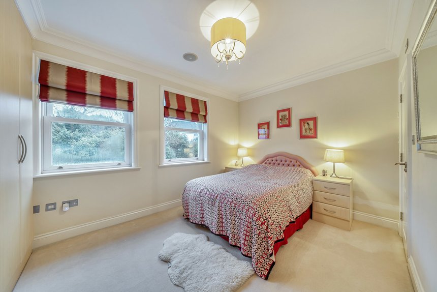 for sale gatehill road london 51317 - Gibbs Gillespie