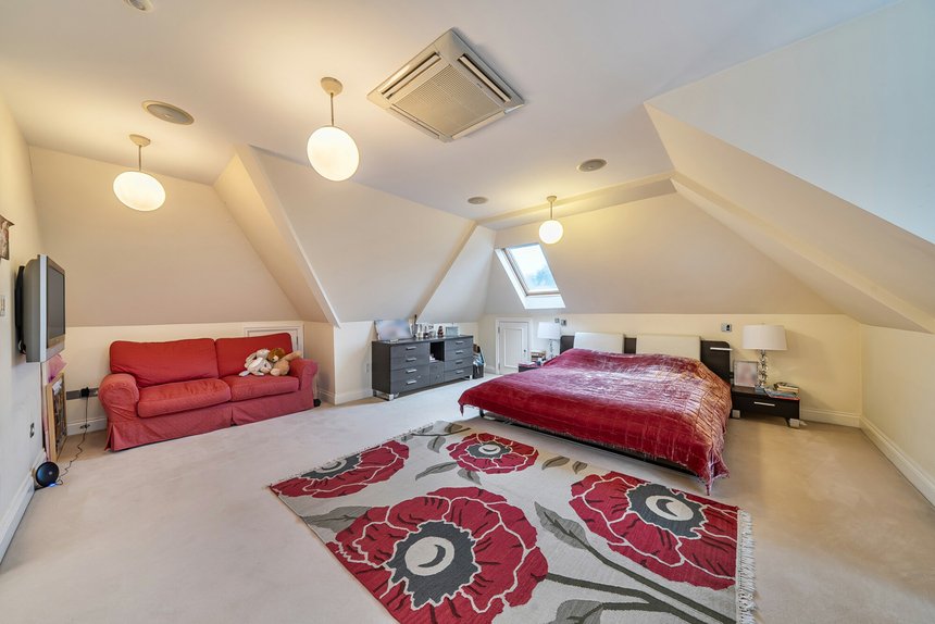 for sale gatehill road london 51317 - Gibbs Gillespie