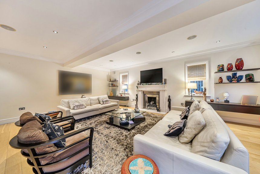 for sale gatehill road london 51317 - Gibbs Gillespie