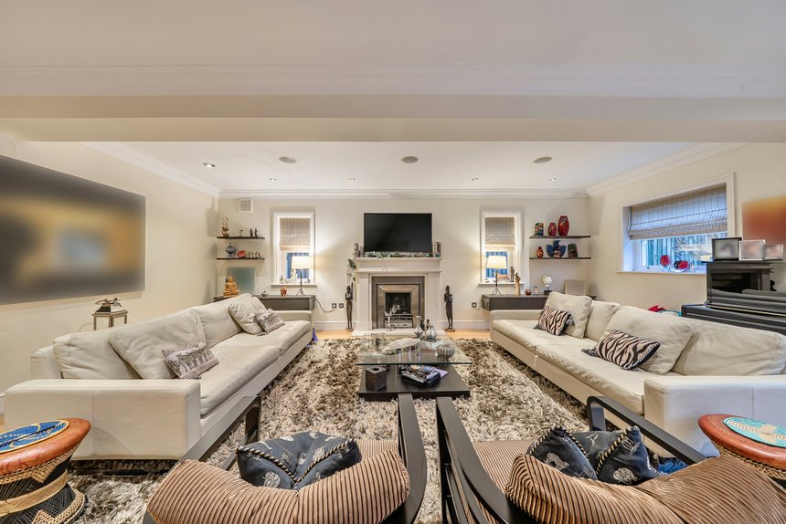 for sale gatehill road london 51317 - Gibbs Gillespie