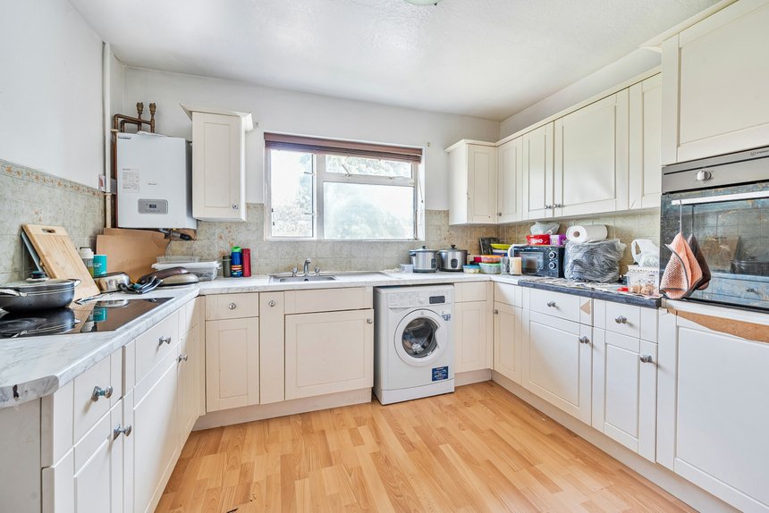 for sale new peachey lane london 51344 - Gibbs Gillespie