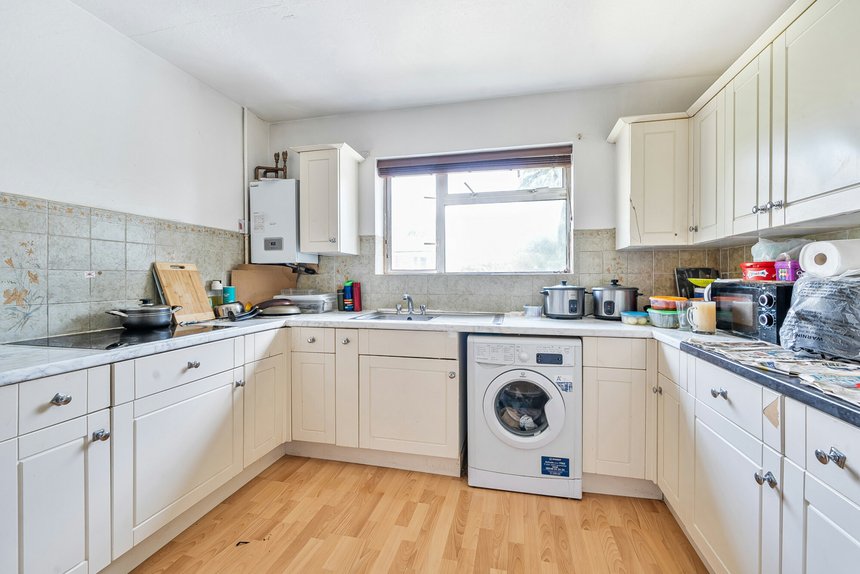 for sale new peachey lane london 51344 - Gibbs Gillespie