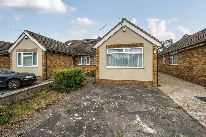 sold wood rise london 51397 - Gibbs Gillespie