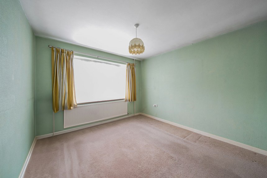 sold wood rise london 51397 - Gibbs Gillespie