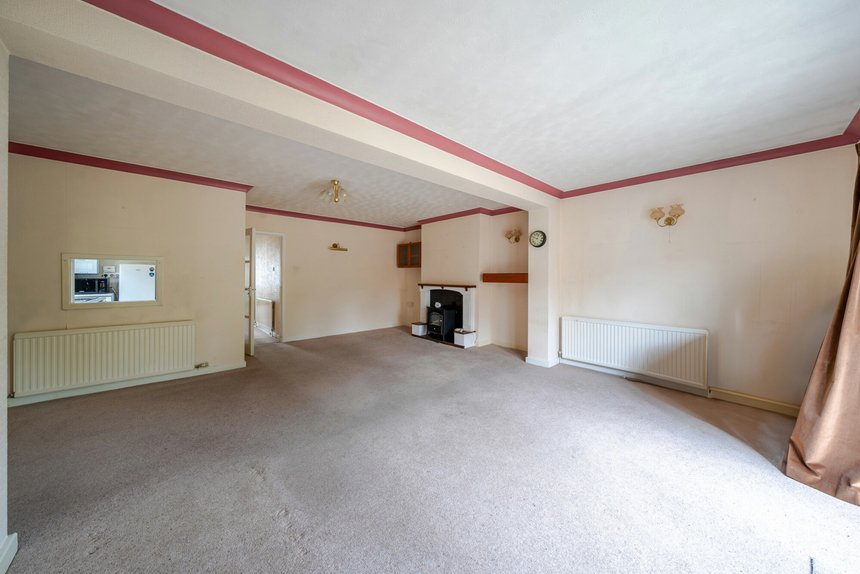 sold wood rise london 51397 - Gibbs Gillespie