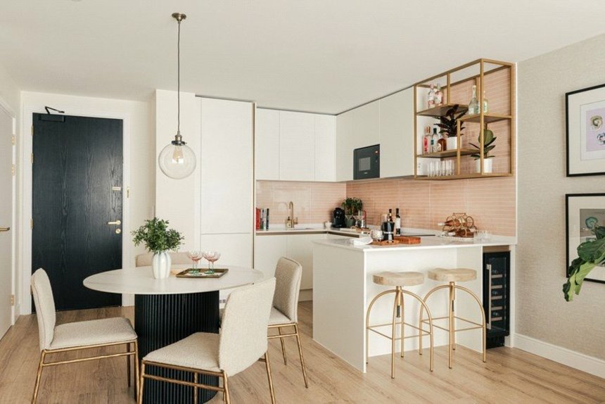 for sale grand union london 51537 - Gibbs Gillespie