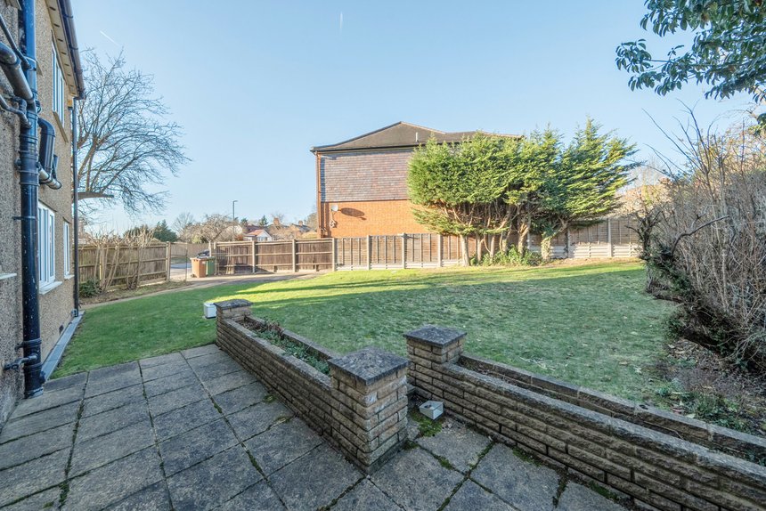 for sale lincoln road london 51567 - Gibbs Gillespie