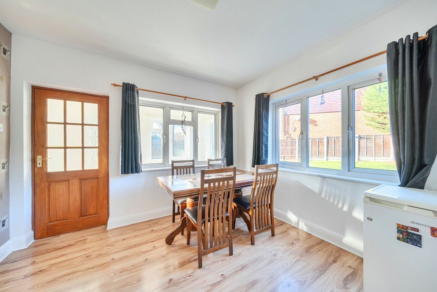 for sale lincoln road london 51567 - Gibbs Gillespie