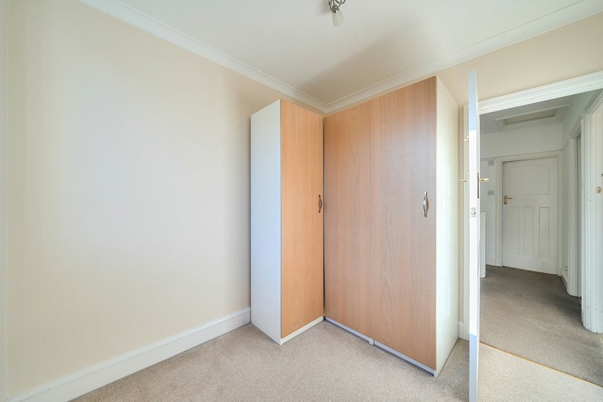 for sale lincoln road london 51567 - Gibbs Gillespie