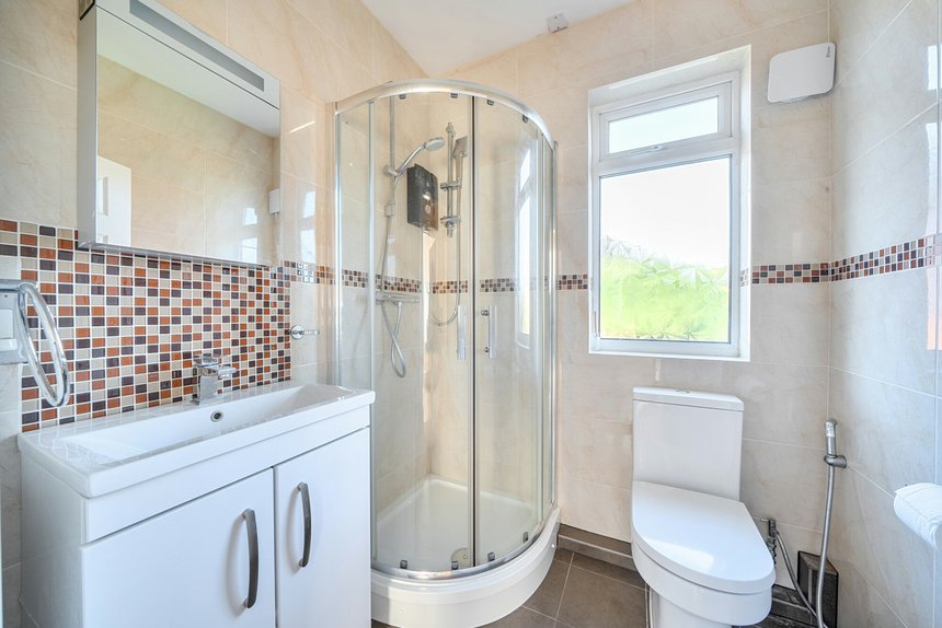 for sale lincoln road london 51567 - Gibbs Gillespie