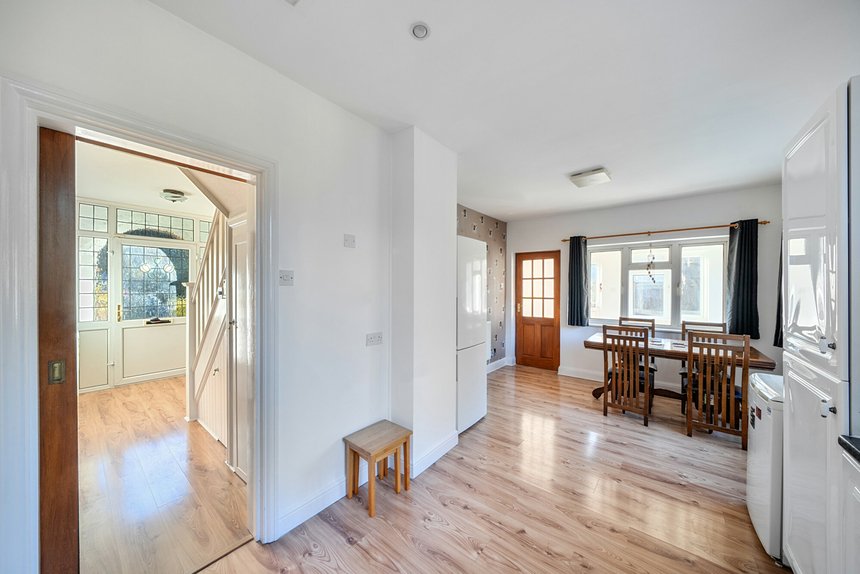 for sale lincoln road london 51567 - Gibbs Gillespie