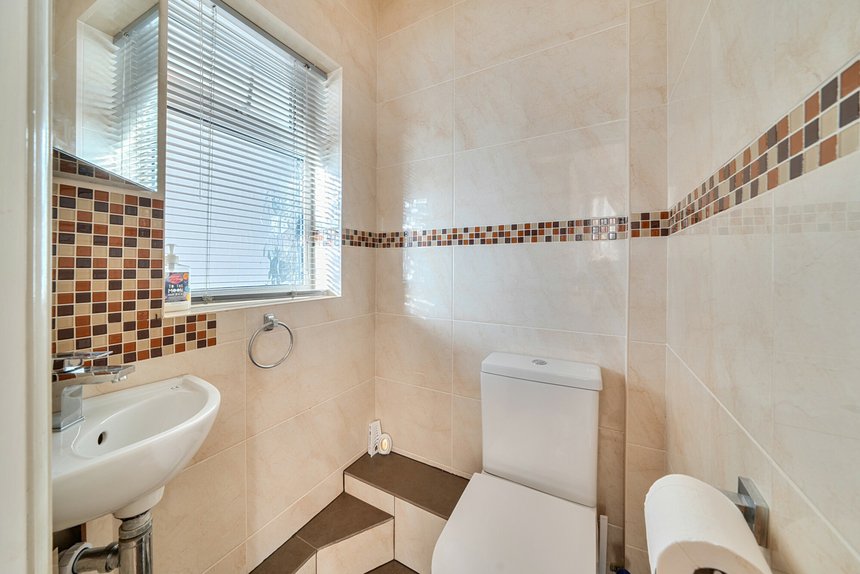 for sale lincoln road london 51567 - Gibbs Gillespie