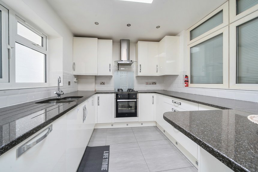 for sale kenton lane london 51570 - Gibbs Gillespie