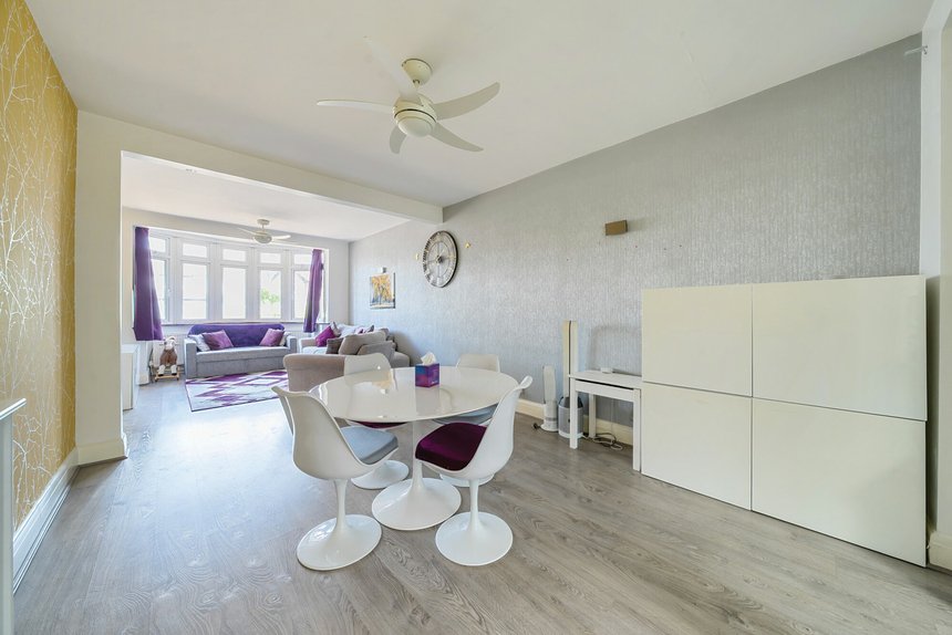 for sale kenton lane london 51570 - Gibbs Gillespie