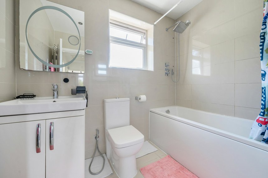 for sale kenton lane london 51570 - Gibbs Gillespie
