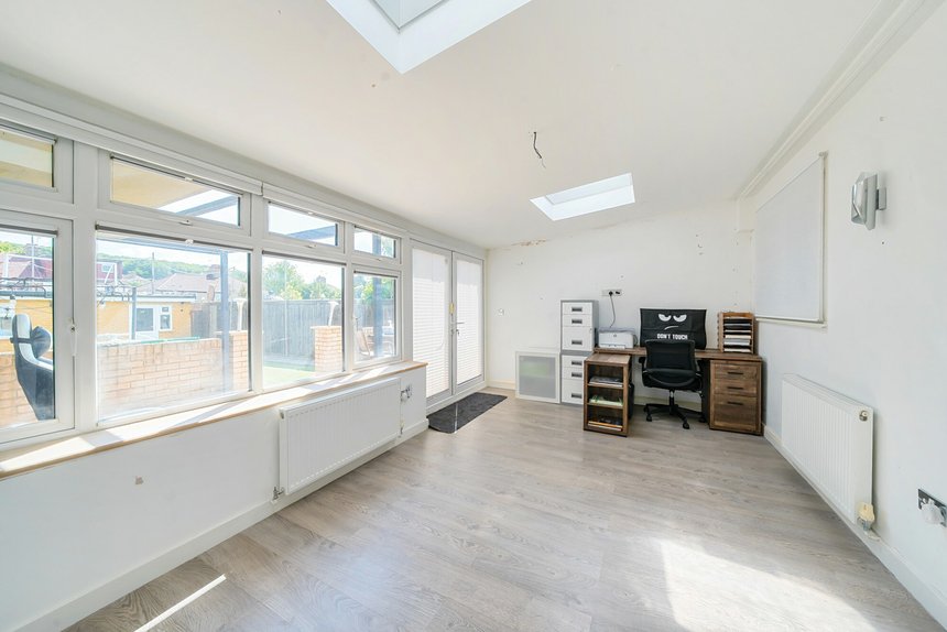 for sale kenton lane london 51570 - Gibbs Gillespie