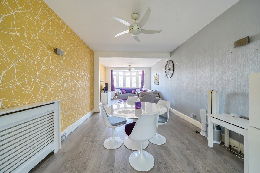 for sale kenton lane london 51570 - Gibbs Gillespie