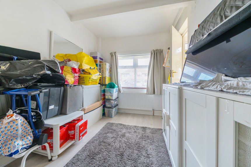 for sale kenton lane london 51570 - Gibbs Gillespie