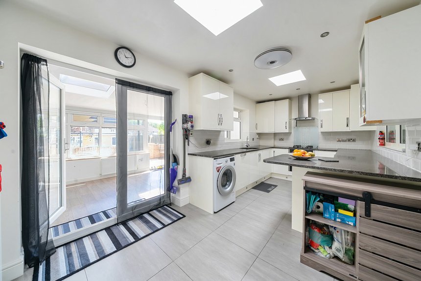 for sale kenton lane london 51570 - Gibbs Gillespie