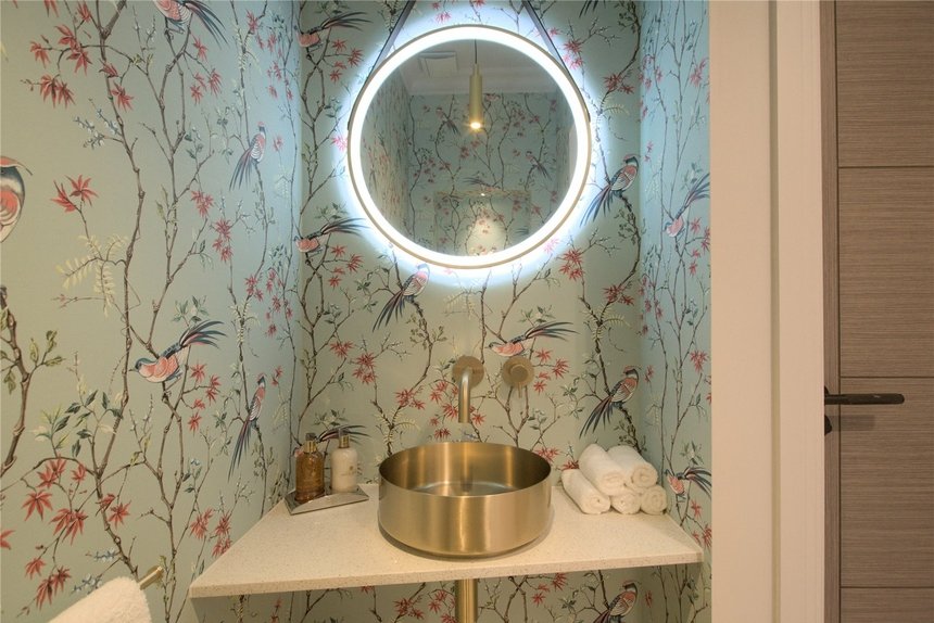 under offer the avenue london 51602 - Gibbs Gillespie