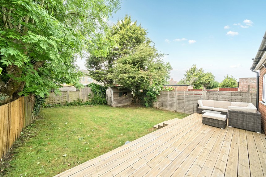 sold howberry road london 51678 - Gibbs Gillespie