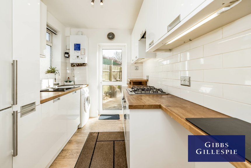 let riverdene london 51694 - Gibbs Gillespie