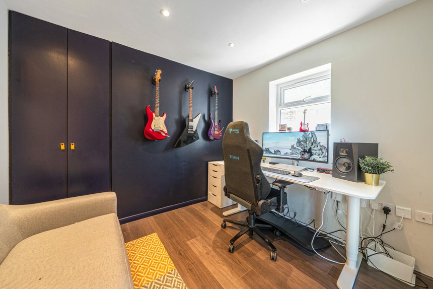 sold cheapside lane london 51762 - Gibbs Gillespie