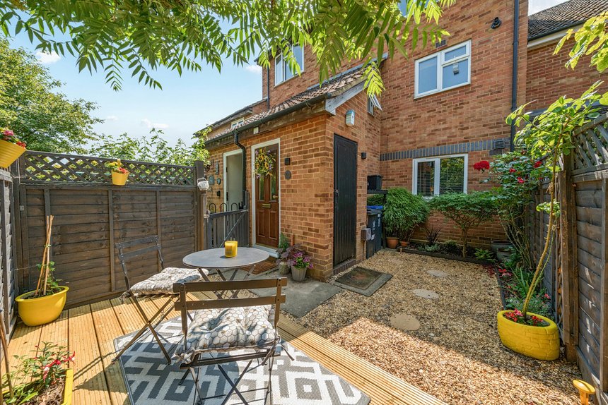 sold lindsey road london 51789 - Gibbs Gillespie