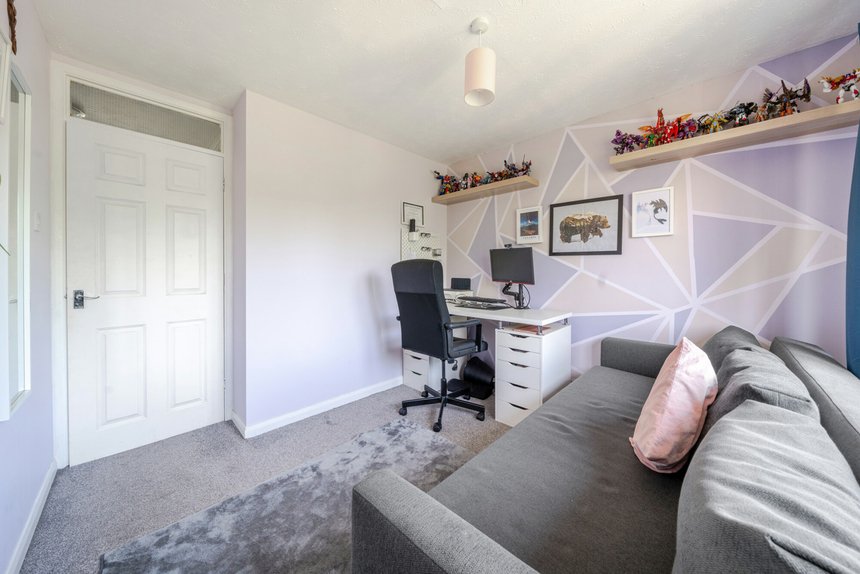 sold lindsey road london 51789 - Gibbs Gillespie