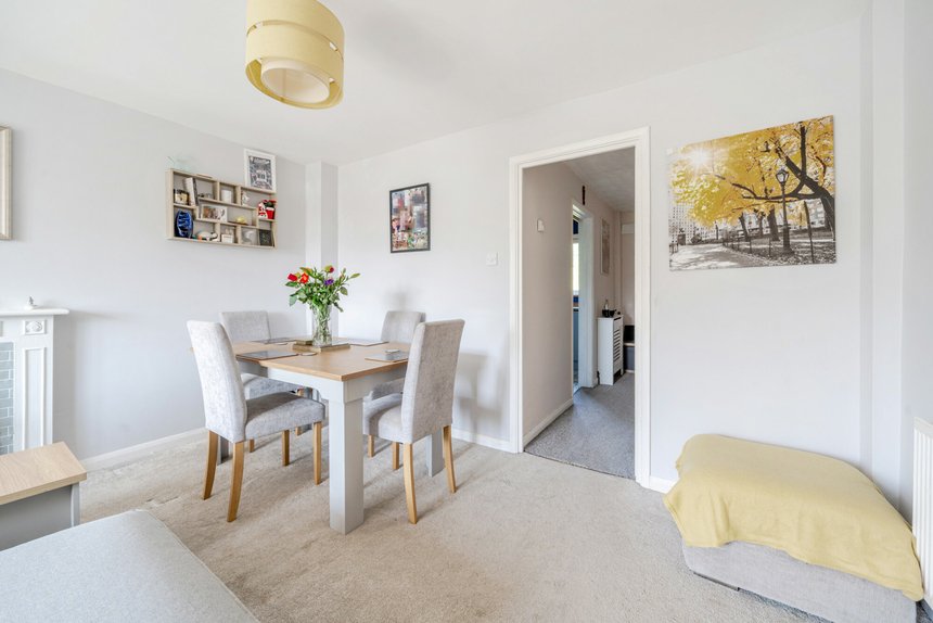 sold lindsey road london 51789 - Gibbs Gillespie