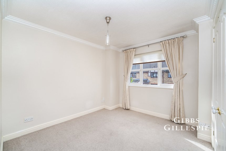 let agreed elliott avenue london 51813 - Gibbs Gillespie