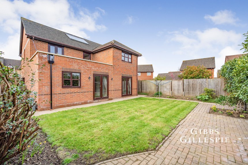 let agreed elliott avenue london 51813 - Gibbs Gillespie