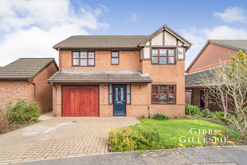 let agreed elliott avenue london 51813 - Gibbs Gillespie