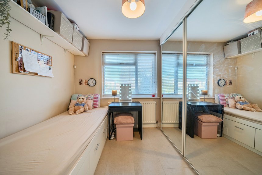 for sale lynmouth drive london 51887 - Gibbs Gillespie