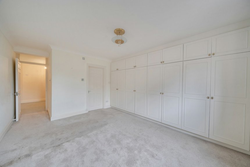 for sale old lodge way london 51889 - Gibbs Gillespie