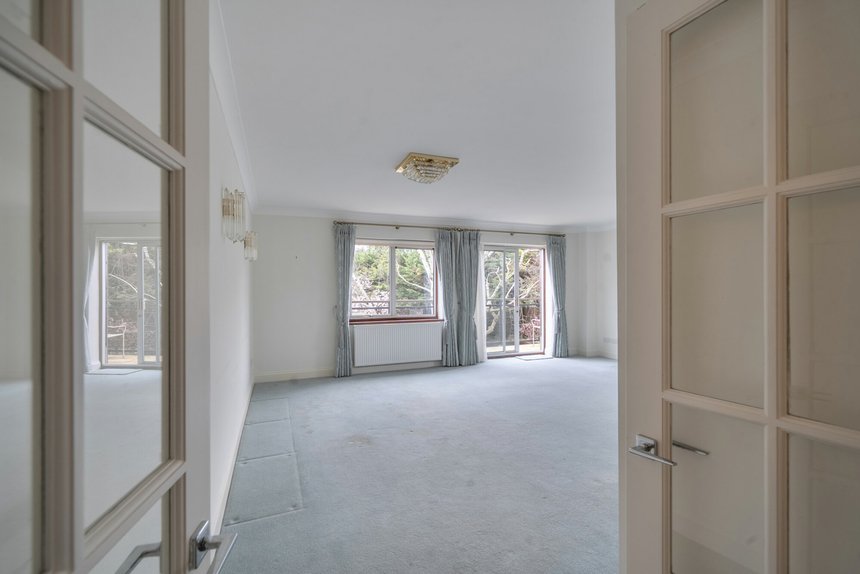 for sale old lodge way london 51889 - Gibbs Gillespie