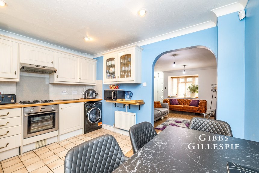 let agreed courtens mews london 51894 - Gibbs Gillespie