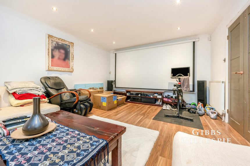 let agreed the squirrels london 52049 - Gibbs Gillespie