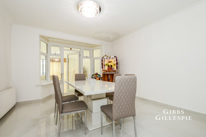 to let uxbridge road london 52189 - Gibbs Gillespie