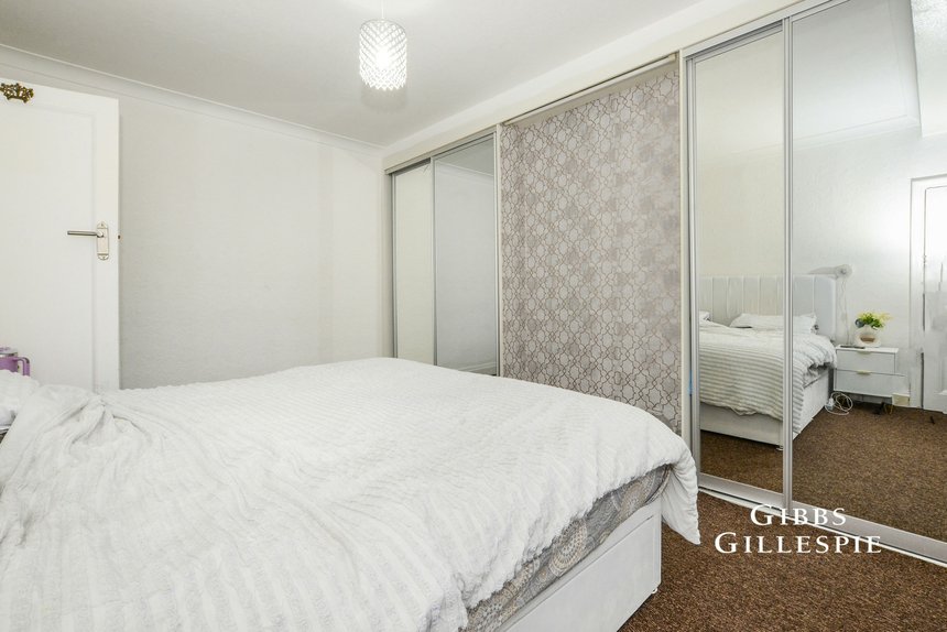 to let uxbridge road london 52189 - Gibbs Gillespie