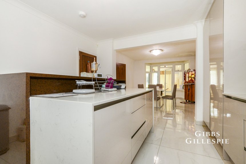 to let uxbridge road london 52189 - Gibbs Gillespie