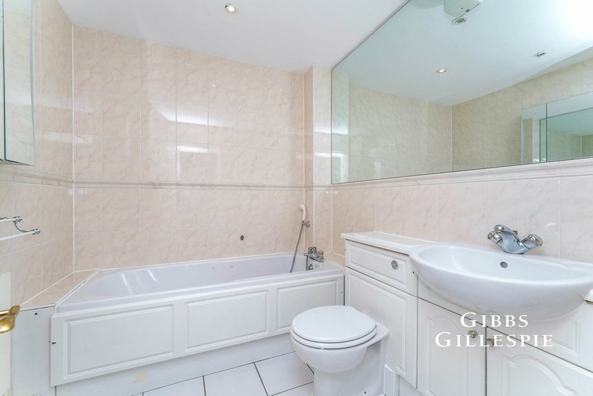 for sale pembroke road london 52326 - Gibbs Gillespie