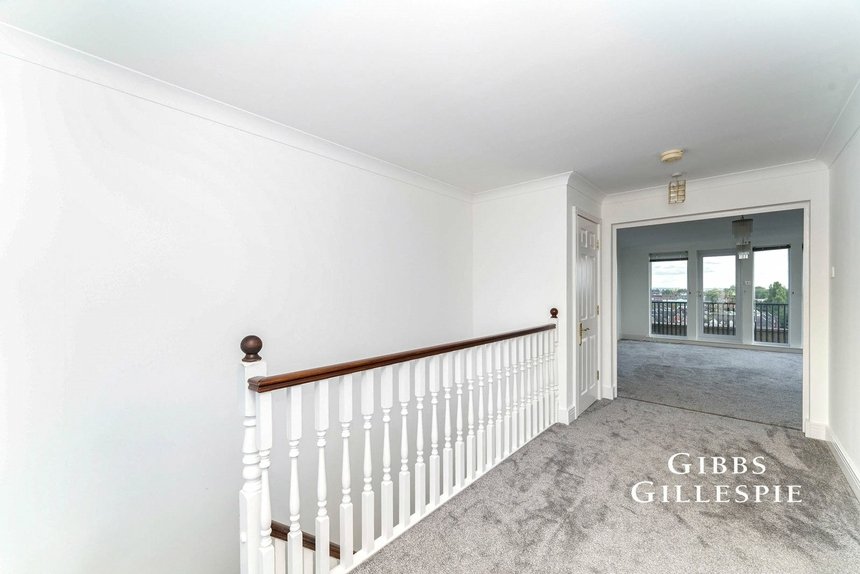 for sale pembroke road london 52326 - Gibbs Gillespie